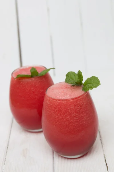 Färsk hemlagad vattenmelon juice — Stockfoto