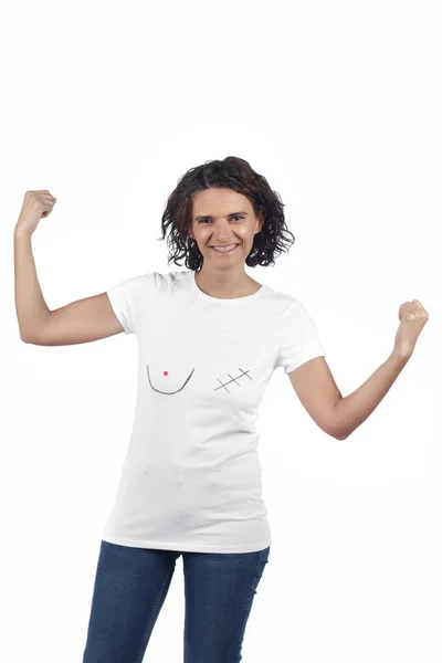 Positiv Lächelnde Junge Frau Mit Shirt Das Auf Brustkrebs Aufmerksam — Stockfoto