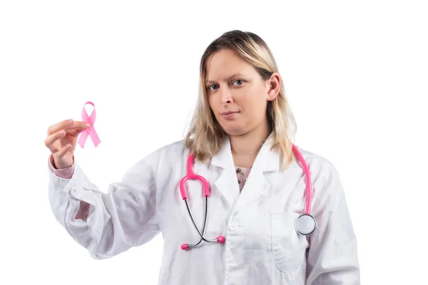 Mulher Médica Caucasiana Com Estetoscópio Rosa Segurando Câncer Mama Fita — Fotografia de Stock