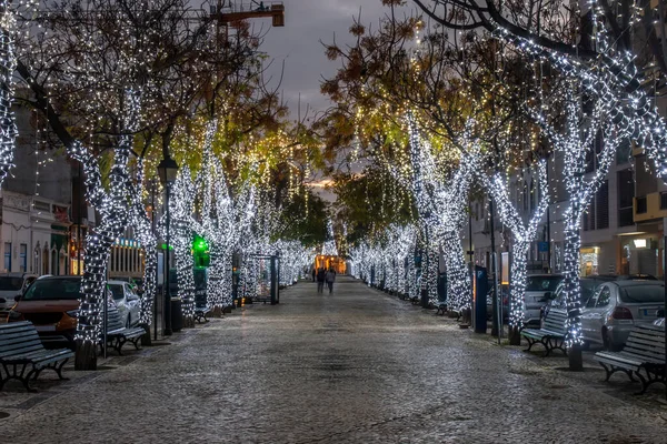 Avenida Principal Cidade Olhao Localizada Portugal Decorada Com Luzes Natal — Fotografia de Stock