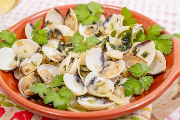 Typical Starter Portuguese Meal Clams Garlic Olive Oil Parsley — Stock Photo, Image