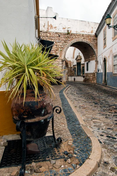 Vista Das Ruas Típicas Cidade Velha Faro Localizadas Portugal — Fotografia de Stock