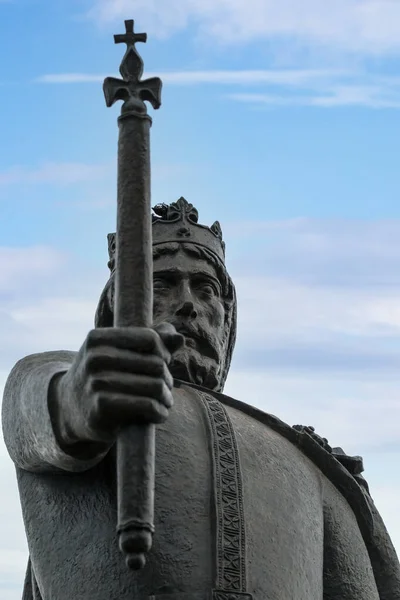 Estátua Primeiro Rei Português Afonso Henriques Localizada Faro Portugal — Fotografia de Stock
