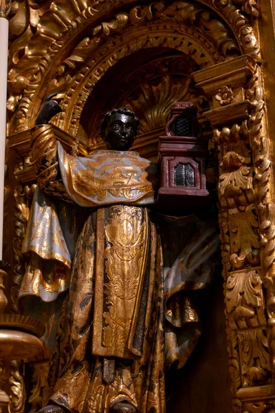 Detalhes Estátua Cristã Religiosa Sobre Interior Igreja Carmo Localizada Faro — Fotografia de Stock