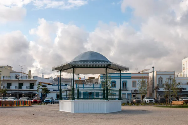 Τυπικό Συγκρότημα Gazebo Στην Πόλη Olhao Της Πορτογαλίας — Φωτογραφία Αρχείου