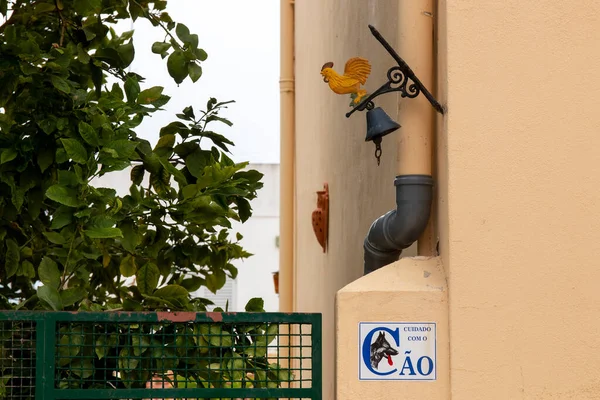 Beware Dog Sign House Ringing Bell — Stock Photo, Image