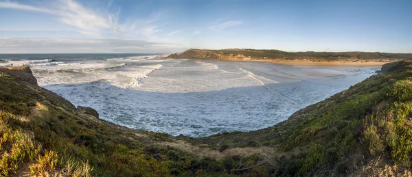 Hermosa región costera de Sagres, situada en Portugal — Foto de Stock