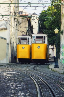 Gloria vintage elektrikli tramvay Lift