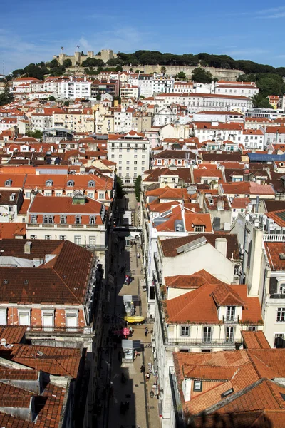 Görünümü güzel Lizbon kent merkezinde — Stok fotoğraf
