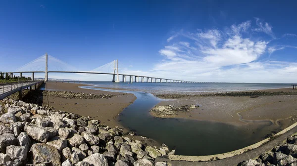 Csodálatos hidat, Vasco da Gama, található, Lisszabon, Portugália — Stock Fotó