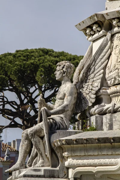 Statue of the garden of Afonso de Albuquerque — Stock Photo, Image