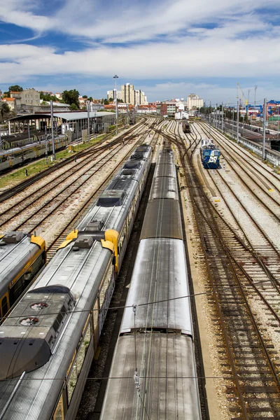 Weergave van het treinstation Santa Apolonia — Stockfoto