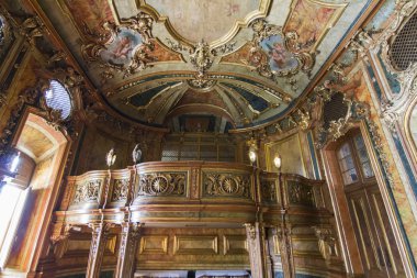 Şaşırtıcı bir şekilde dekore edilmiş odalar görünümünü