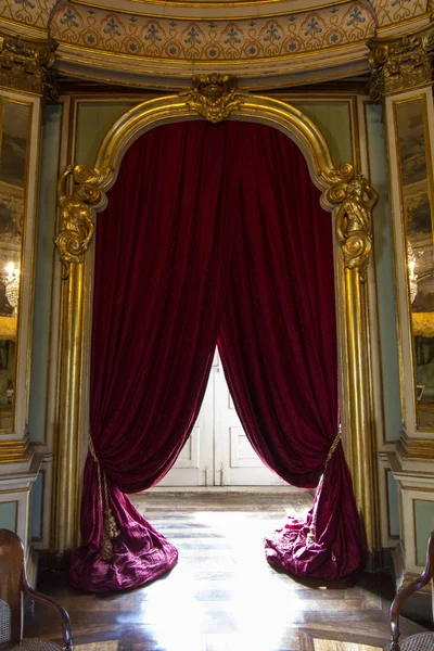 Vue sur les chambres décorées étonnantes — Photo