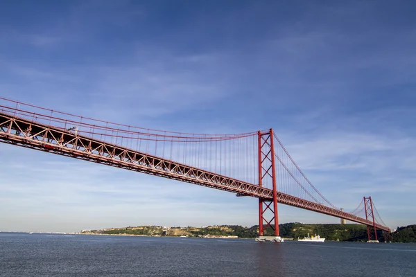 リスボンの 25 de Abril 橋 — ストック写真