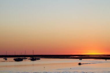 Ria Formosa adlı güzel gün batımı