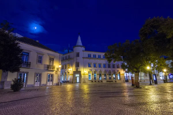 Night view of the park area next to the marina of Faro city