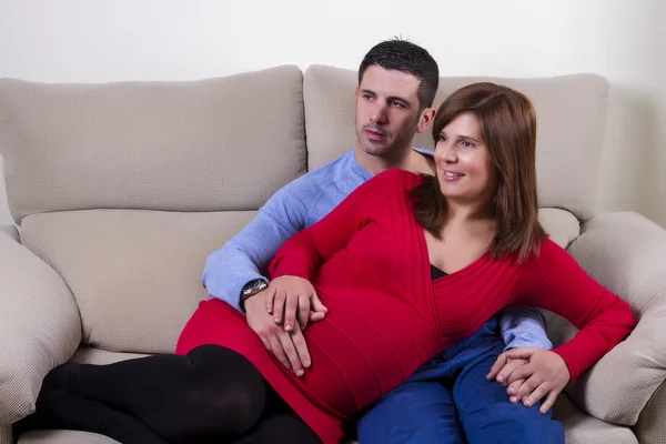 Esperando embarazo pareja —  Fotos de Stock