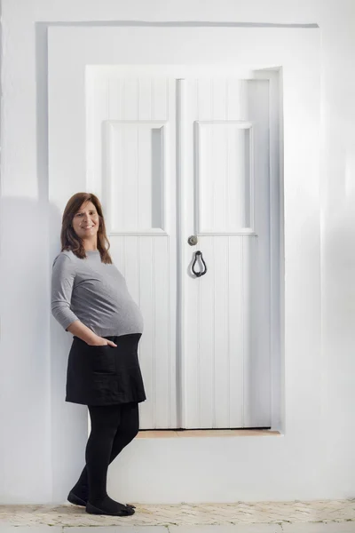 Hamilelik kadın bekliyor — Stok fotoğraf