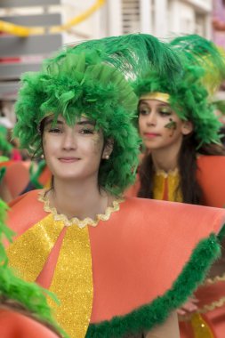 Renkli karnaval (Carnaval) geçit