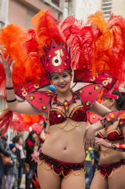 Renkli karnaval (Carnaval) geçit