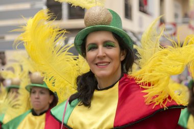 Renkli karnaval (Carnaval) geçit