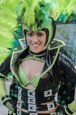 Renkli karnaval (Carnaval) geçit