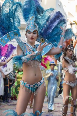 Renkli karnaval (Carnaval) geçit