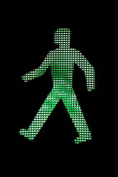 行人交通灯绿灯亮的人 — 图库照片