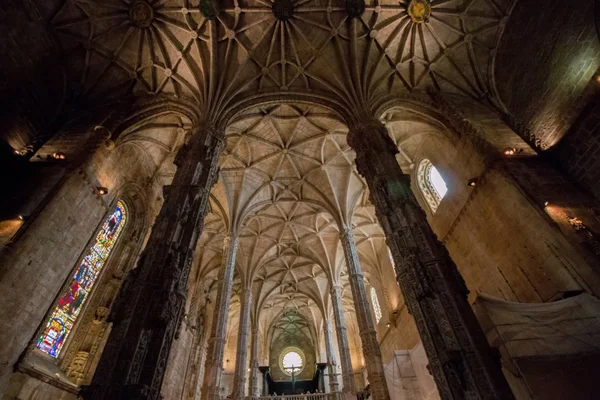 Incrível mosteiro gótico de Jerônimos marco — Fotografia de Stock