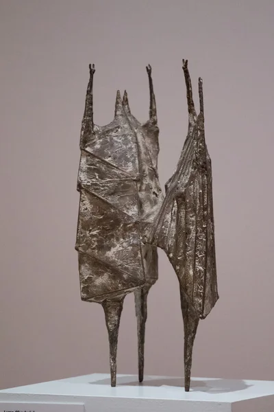 Современная скульптура из коллекции Берардо — стоковое фото