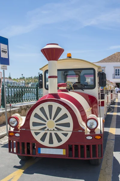 Toeristische trein type auto transport — Stockfoto