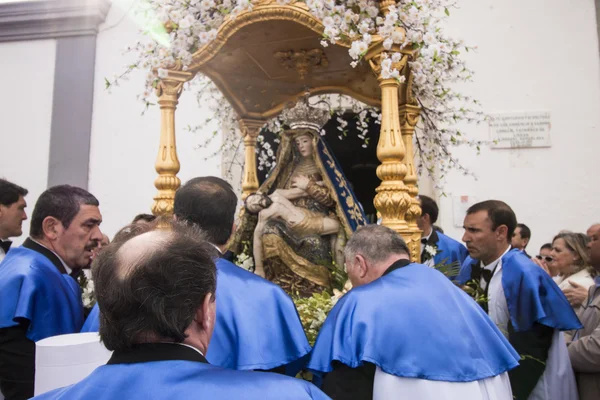 Célébration religieuse de la Procession de Mae Soberana — Photo