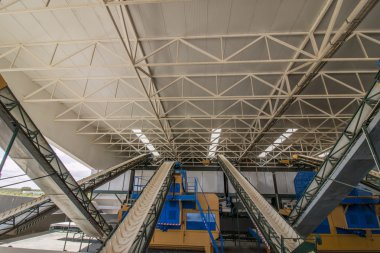 Modern işleme birimi makineleri için zeytin yağı