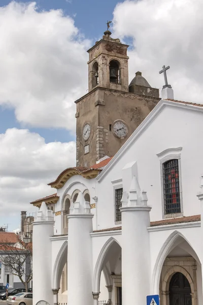 Красивая церковь Матрис-де-Санта-Мария-да-Фабра — стоковое фото