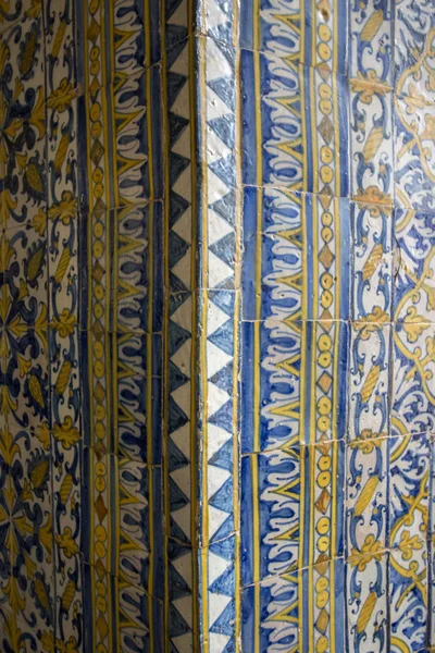 Bellissimi dettagli azulejo all'interno del museo regionale di Beja — Foto Stock