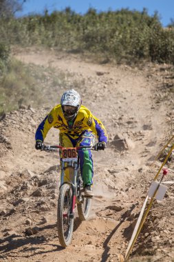 yokuş aşağı rekabet