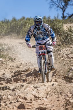 yokuş aşağı rekabet