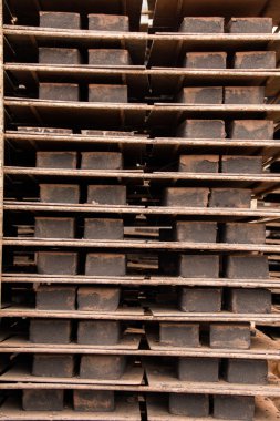 geleneksel çamur tuğla üretim tesisimiz.