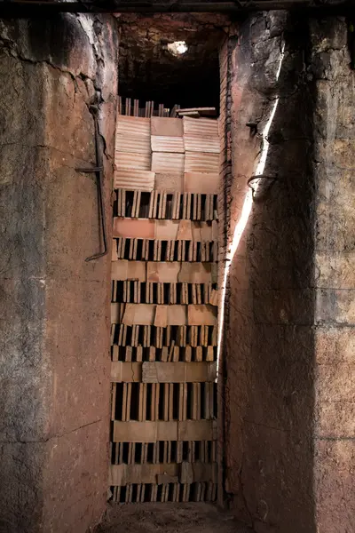 Traditional mud brick production factory. — Stock Photo, Image