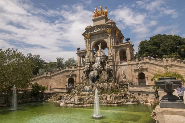 Bellissimo Parco della Cittadella (Parc de la Ciutadella ) — Foto Stock