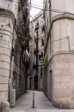 Tipik sokakları ve Barcelona mimarisi