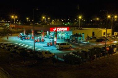 Cepsa kentsel benzin istasyonu