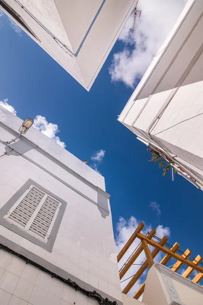 Arquitectura típica de la ciudad cubista de Olhao — Foto de Stock