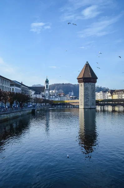 Mostu Kapellbrücke v Luzernu — Stock fotografie