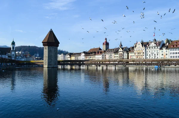 Şapel-köprüden Lucerne içinde — Stok fotoğraf