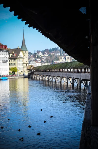 Şapel-köprüden Lucerne içinde — Stok fotoğraf