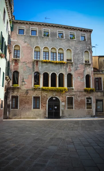 Ancient building — Stock Photo, Image