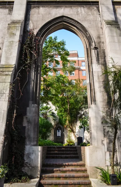 Kilise kalıntıları — Stok fotoğraf