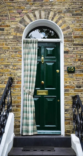 Colorful door in Hampsetad — Stock Photo, Image